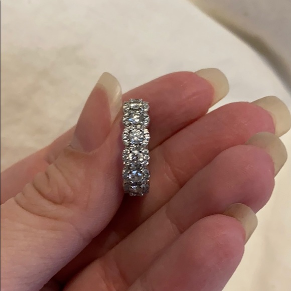 SOLD Natural Diamond eternity band - Picture 5 of 8